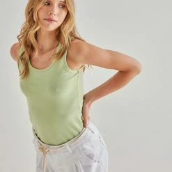 Αγορά 😍 The Fashion Project Basic αμάνικο αθλητικό Top - Λαχανί 🔔 9 Αγορά 😍 The Fashion Project Basic αμάνικο αθλητικό Top - Λαχανί 🔔 -Φορέματα Εκπτώσεις basic amaniko athlitiko top 89837 4dcz