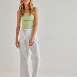 Αγορά 😍 The Fashion Project Basic αμάνικο αθλητικό Top - Λαχανί 🔔 13 Αγορά 😍 The Fashion Project Basic αμάνικο αθλητικό Top - Λαχανί 🔔 -Φορέματα Εκπτώσεις basic amaniko athlitiko top 89837 zy5e