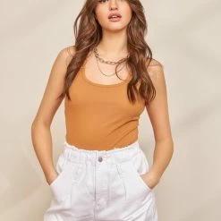 Flash Sale 😀 The Fashion Project Basic αμάνικο τοπάκι με αθλητική πλάτη - Caramel ✔️