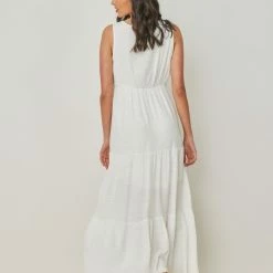 Πολύ καλή προσφορά 👏 The Fashion Project Φόρεμα αμάνικο με βολάν - Λευκό 🧨 -Φορέματα Εκπτώσεις forema amaniko me volan 102191 gviv