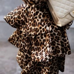 Εκπτωση 🔥 The Fashion Project Εμπριμέ φόρεμα με V Cut άνοιγμα - Leopard 🔔 -Φορέματα Εκπτώσεις forema animal print me volan 106327 68vb