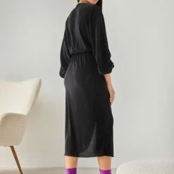 Πολύ καλή προσφορά 👏 The Fashion Project Φόρεμα γκοφρέ με σούρες - Μαύρο 🥰 -Φορέματα Εκπτώσεις forema gkofre me soures 108394 lxvn