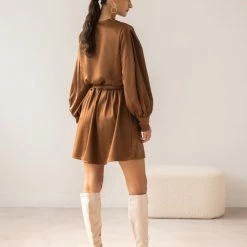 Η καλύτερη συμφωνία 😍 The Fashion Project Φόρεμα κοντό με Balloon μανίκια - Καφέ 🔔 -Φορέματα Εκπτώσεις forema konto me balloon manikia 107699 rnm3