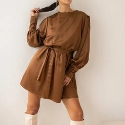 Η καλύτερη συμφωνία 😍 The Fashion Project Φόρεμα κοντό με Balloon μανίκια - Καφέ 🔔