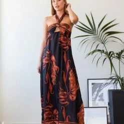 Η καλύτερη συμφωνία ⭐ The Fashion Project Εμπριμέ φόρεμα με δέσιμο στο λαιμό - Μαύρο ✔️