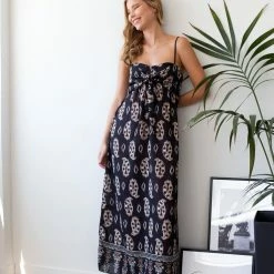 Καλύτερες κριτικές για 🥰 The Fashion Project Εμπριμέ φόρεμα με λαχούρια - Μαύρο 🛒 -Φορέματα Εκπτώσεις forema lino me laxouria 105812 3hd2