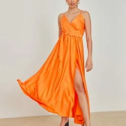 Καλύτερη πώληση 🔔 The Fashion Project Φόρεμα μακρύ σατέν με άνοιγμα - Πορτοκαλί 🤩