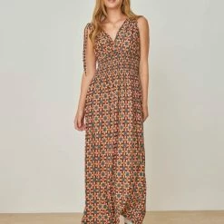 Καλύτερες κριτικές για 👏 The Fashion Project Εμπριμέ φόρεμα με σούρες - Ροδακινί 🔥 -Φορέματα Εκπτώσεις forema maxi emprime 103037 zbzd