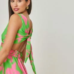 Ολοκαίνουργιο 😀 The Fashion Project Φλοράλ φόρεμα με άνοιγματα - Πράσινο 🛒 -Φορέματα Εκπτώσεις forema me cut outs kai kriko 103688 vc3t