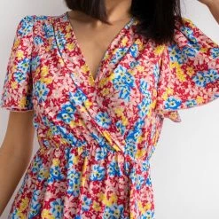 Πολύ καλή προσφορά 🎁 The Fashion Project Φλοράλ φόρεμα κρουαζέ - Κόκκινο 👍 -Φορέματα Εκπτώσεις forema me louloudia kai volan 102587 ukrx