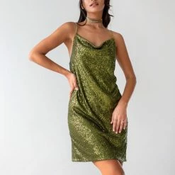 Το φθηνότερο 🌟 The Fashion Project Φόρεμα με παγιέτες και σούρα στο μπούστο - Πράσινο 🔥