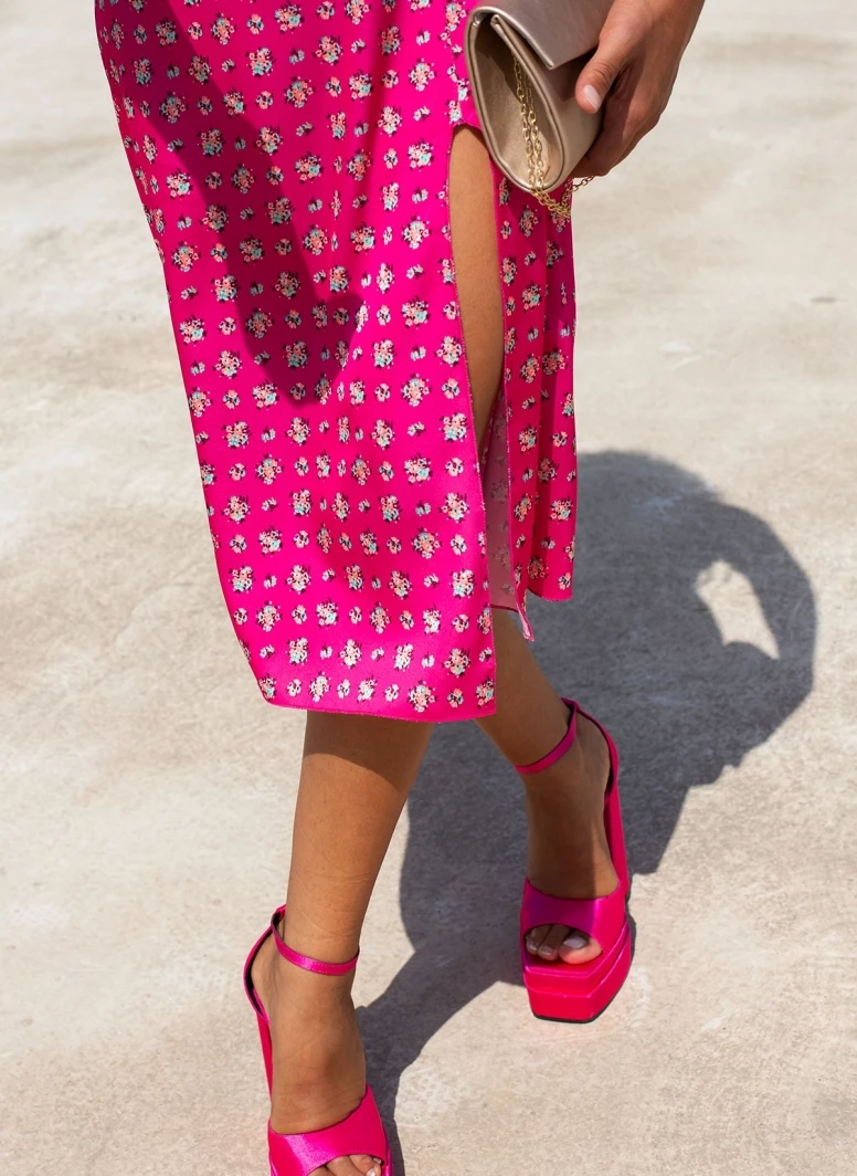 Εξοδος 🔥 The Fashion Project Φλοράλ φόρεμα σατέν - Φούξια 🎁 4 Εξοδος 🔥 The Fashion Project Φλοράλ φόρεμα σατέν - Φούξια 🎁 - Image 4