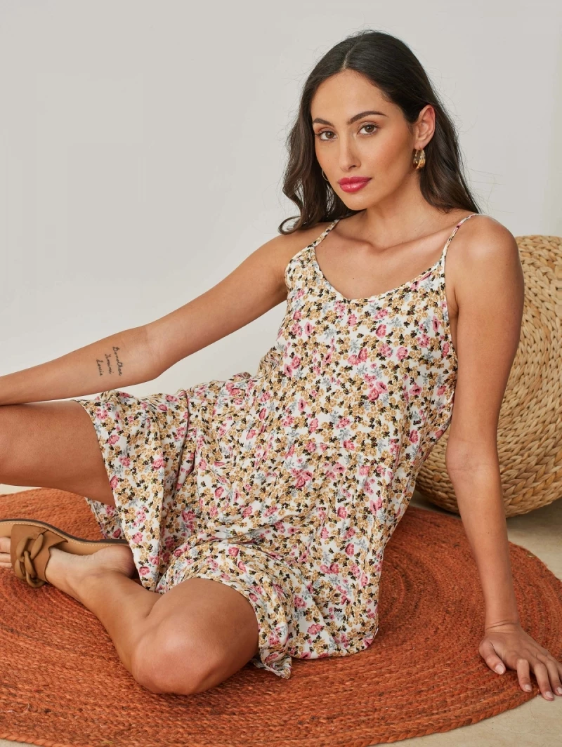 Εκπτωση 🥰 The Fashion Project Φλοράλ φόρεμα με σούρες - Μπεζ ✨ 1 Εκπτωση 🥰 The Fashion Project Φλοράλ φόρεμα με σούρες - Μπεζ ✨