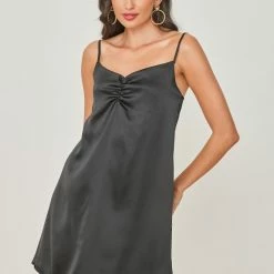 Πολύ καλή προσφορά 🎉 The Fashion Project Φόρεμα μίνι σατέν - Μαύρο ⭐ -Φορέματα Εκπτώσεις forema mini saten 103280 wk9x