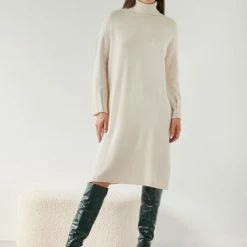 Αγορά ⭐ The Fashion Project Πλεκτό φόρεμα με κουμπιά στα μανίκια - Ζαχαρί 👍 7 Αγορά ⭐ The Fashion Project Πλεκτό φόρεμα με κουμπιά στα μανίκια - Ζαχαρί 👍 -Φορέματα Εκπτώσεις forema plekto me koumpia sta manikia 107650 4ypx