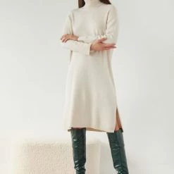 Αγορά ⭐ The Fashion Project Πλεκτό φόρεμα με κουμπιά στα μανίκια - Ζαχαρί 👍