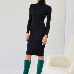 Προϋπολογισμός 💯 The Fashion Project Πλεκτό φόρεμα με κουμπιά πέρλες - Μαύρο 🔥 -Φορέματα Εκπτώσεις forema rimp zivagko me perles koumpia 107526 pdlz