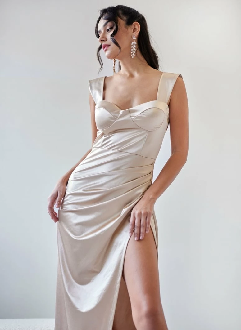 Καλύτερες κριτικές για 🥰 The Fashion Project Φόρεμα σατέν με μεγάλο άνοιγμα - Άμμου 🧨 1 Καλύτερες κριτικές για 🥰 The Fashion Project Φόρεμα σατέν με μεγάλο άνοιγμα - Άμμου 🧨