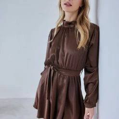 Best Pirce 🔥 The Fashion Project Φόρεμα σατέν με ψηλή λαιμόκοψη - Καφέ ⌛ 11 Best Pirce 🔥 The Fashion Project Φόρεμα σατέν με ψηλή λαιμόκοψη - Καφέ ⌛ -Φορέματα Εκπτώσεις forema saten me psili laimokopsi 108530 yzg1