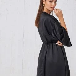 Κουπόνι ✨ The Fashion Project Φόρεμα σατέν με πιέτες στο μπούστο - Μαύρο ⭐ -Φορέματα Εκπτώσεις forema saten me soures sto mpousto 96380 cvjv