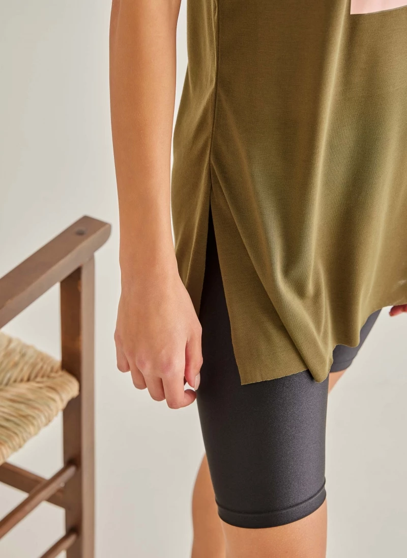 Κουπόνι 😉 The Fashion Project Μακρύ T-shirt με στάμπα ζέβρα - Χακί ⭐ 3 Κουπόνι 😉 The Fashion Project Μακρύ T-shirt με στάμπα ζέβρα - Χακί ⭐ - Image 3