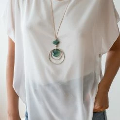 Νέος 👏 The Fashion Project Μπλούζα διαφάνεια με κολιέ - Λευκό 🤩 -Φορέματα Εκπτώσεις mplouza diafaneia me kolie 106006 g1v4