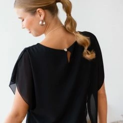 Εξοδος 🎉 The Fashion Project Μπλούζα διαφάνεια με κολιέ - Μαύρο 🛒 -Φορέματα Εκπτώσεις mplouza diafaneia me kolie 106007 6fio