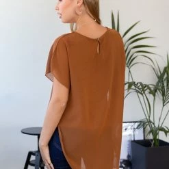 Πολύ καλή προσφορά 🤩 The Fashion Project Μπλούζα διαφάνεια με κολιέ - Ταμπά 🌟 -Φορέματα Εκπτώσεις mplouza diafaneia me kolie 106008 k1on