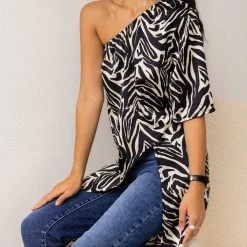 ΧΟΝΔΡΙΚΟ ΕΜΠΟΡΙΟ 🥰 The Fashion Project Μπλούζα μακριά με Print και άνοιγμα - Zebra 💯 -Φορέματα Εκπτώσεις mplouza makria me print kai anoigma 106335 e4e1