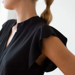 Πολύ καλή προσφορά 🥰 The Fashion Project Μπλούζα με μάο γιακά - Μαύρο 🧨 -Φορέματα Εκπτώσεις mplouza me mao giaka 106319 kkk6