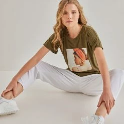 Συμφωνίες 🥰 The Fashion Project Oversized T-shirt με στάμπα - Χακί 🔔 6 Συμφωνίες 🥰 The Fashion Project Oversized T-shirt με στάμπα - Χακί 🔔 -Φορέματα Εκπτώσεις oversized t shirt me stampa 90429 eenu