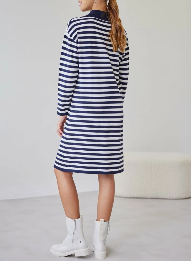 Συμφωνίες 😍 The Fashion Project Πλεκτό φόρεμα ριγέ με γιακά - Μπλε σκούρο 🥰 4 Συμφωνίες 😍 The Fashion Project Πλεκτό φόρεμα ριγέ με γιακά - Μπλε σκούρο 🥰 - Image 4