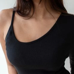 Best Pirce 🌟 The Fashion Project Ριπ τοπάκι με ένα μανίκι - Μαύρο 🔔 -Φορέματα Εκπτώσεις rip topaki me ena maniki 87421 knyk