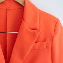 Εκπτωση ⭐ The Fashion Project Σετ Cropped σακάκι με μίνι φούστα - Πορτοκαλί ✔️ -Φορέματα Εκπτώσεις set cropped sakaki me mini fousta 101044 a7u4