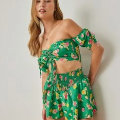 Καλύτερες κριτικές για 🎉 The Fashion Project Σετ Floral σορτς με τοπάκι - Πράσινο 🔥 -Φορέματα Εκπτώσεις set floral sorts me topaki 104963 ce2d