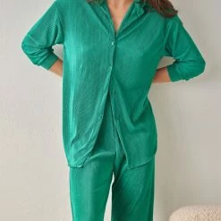 Προϋπολογισμός 😀 The Fashion Project Σετ γκοφρέ παντελόνα με πουκάμισο - Πράσινο ❤️ -Φορέματα Εκπτώσεις set gkofre pantelona me poukamiso 107740 7h31