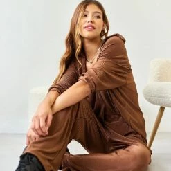 Η καλύτερη συμφωνία ✨ The Fashion Project Σετ γκοφρέ πουκάμισο με παντελόνι - Καφέ 👏 -Φορέματα Εκπτώσεις set gkofre poukamiso me panteloni 108519 91wo