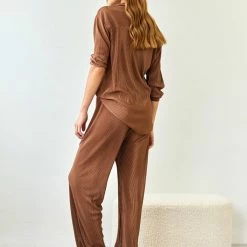 Η καλύτερη συμφωνία ✨ The Fashion Project Σετ γκοφρέ πουκάμισο με παντελόνι - Καφέ 👏 -Φορέματα Εκπτώσεις set gkofre poukamiso me panteloni 108519 u40b