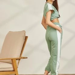 Τοπ 10 🤩 The Fashion Project Σετ Jogger παντελόνι και φουτεράκι με ρίγα - Μέντα 😉 8 Τοπ 10 🤩 The Fashion Project Σετ Jogger παντελόνι και φουτεράκι με ρίγα - Μέντα 😉 -Φορέματα Εκπτώσεις set jogger panteloni kai fouteraki me riga 89260 dvs4