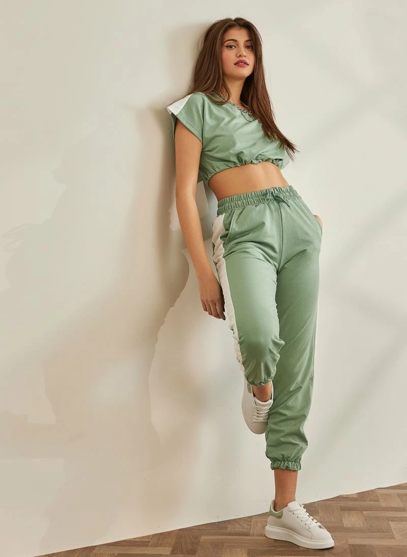 Τοπ 10 🤩 The Fashion Project Σετ Jogger παντελόνι και φουτεράκι με ρίγα - Μέντα 😉 1 Τοπ 10 🤩 The Fashion Project Σετ Jogger παντελόνι και φουτεράκι με ρίγα - Μέντα 😉