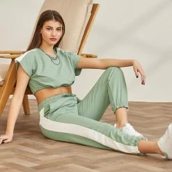 Τοπ 10 🤩 The Fashion Project Σετ Jogger παντελόνι και φουτεράκι με ρίγα - Μέντα 😉 9 Τοπ 10 🤩 The Fashion Project Σετ Jogger παντελόνι και φουτεράκι με ρίγα - Μέντα 😉 -Φορέματα Εκπτώσεις set jogger panteloni kai fouteraki me riga 89260 zo1i