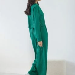 Συμφωνίες ⭐ The Fashion Project Σετ παντελόνα γκοφρέ με Cropped πουκάμισο - Πράσινο ❤️ 8 Συμφωνίες ⭐ The Fashion Project Σετ παντελόνα γκοφρέ με Cropped πουκάμισο - Πράσινο ❤️ -Φορέματα Εκπτώσεις set pantelona gkofre me cropped poukamiso 108099 z097