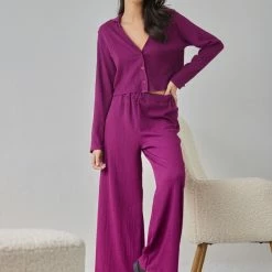 Best Pirce 🔥 The Fashion Project Σετ παντελόνα γκοφρέ με Cropped πουκάμισο - Magenta ⌛ -Φορέματα Εκπτώσεις set pantelona gkofre me cropped poukamiso 108101 tsko