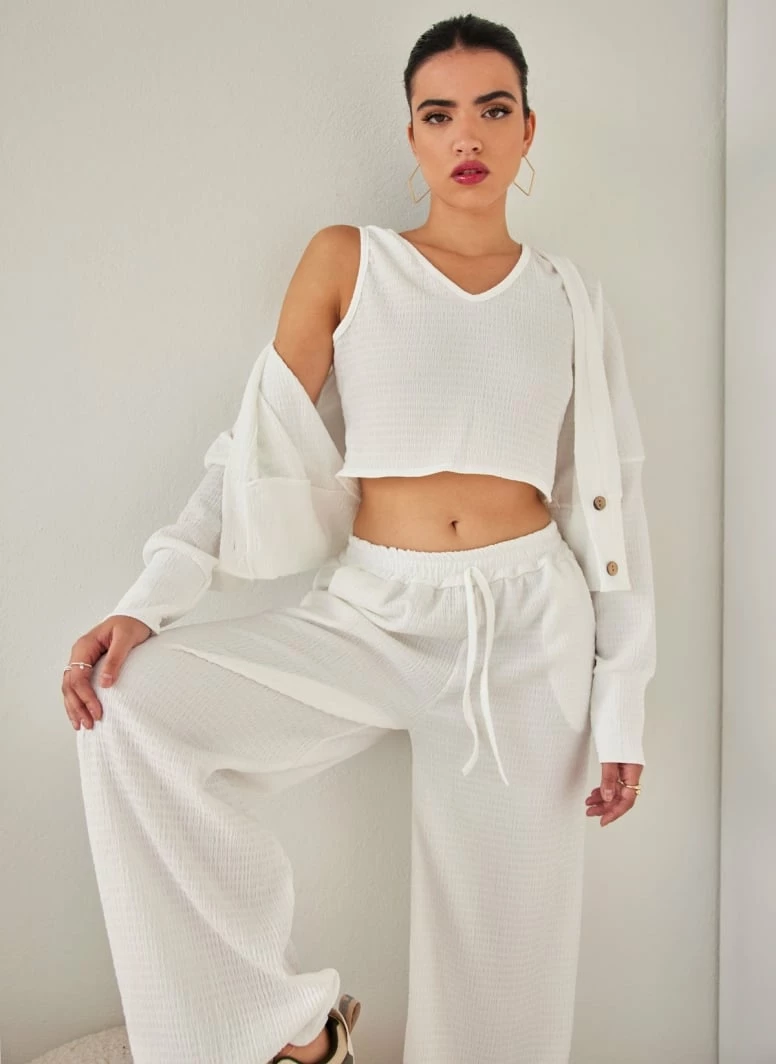 ΧΟΝΔΡΙΚΟ ΕΜΠΟΡΙΟ 😍 The Fashion Project Σετ παντελόνα με τοπ και Cropped ζακέτα - Λευκό ✨ 1 ΧΟΝΔΡΙΚΟ ΕΜΠΟΡΙΟ 😍 The Fashion Project Σετ παντελόνα με τοπ και Cropped ζακέτα - Λευκό ✨