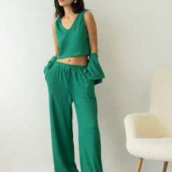 Εκπτωση 🛒 The Fashion Project Σετ παντελόνα με τοπ και Cropped ζακέτα - Πράσινο ⭐ 7 Εκπτωση 🛒 The Fashion Project Σετ παντελόνα με τοπ και Cropped ζακέτα - Πράσινο ⭐ -Φορέματα Εκπτώσεις set pantelona me top kai cropped zaketa 107758 7ogn