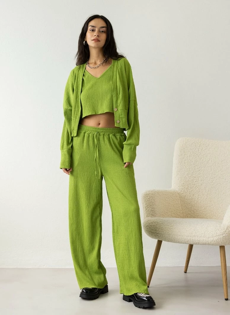 Η καλύτερη συμφωνία 😍 The Fashion Project Σετ παντελόνα με τοπ και Cropped ζακέτα - Lime 👏 2 Η καλύτερη συμφωνία 😍 The Fashion Project Σετ παντελόνα με τοπ και Cropped ζακέτα - Lime 👏 - Image 2