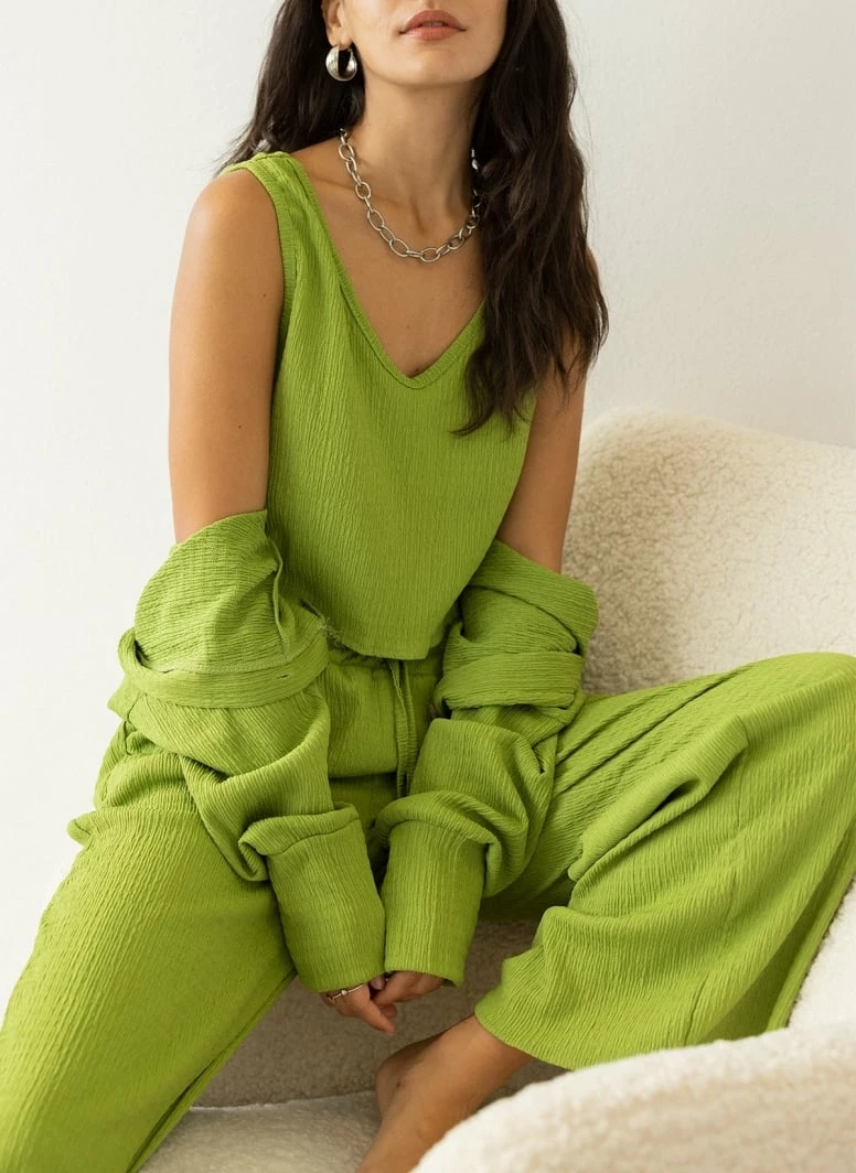 Η καλύτερη συμφωνία 😍 The Fashion Project Σετ παντελόνα με τοπ και Cropped ζακέτα - Lime 👏 3 Η καλύτερη συμφωνία 😍 The Fashion Project Σετ παντελόνα με τοπ και Cropped ζακέτα - Lime 👏 - Image 3