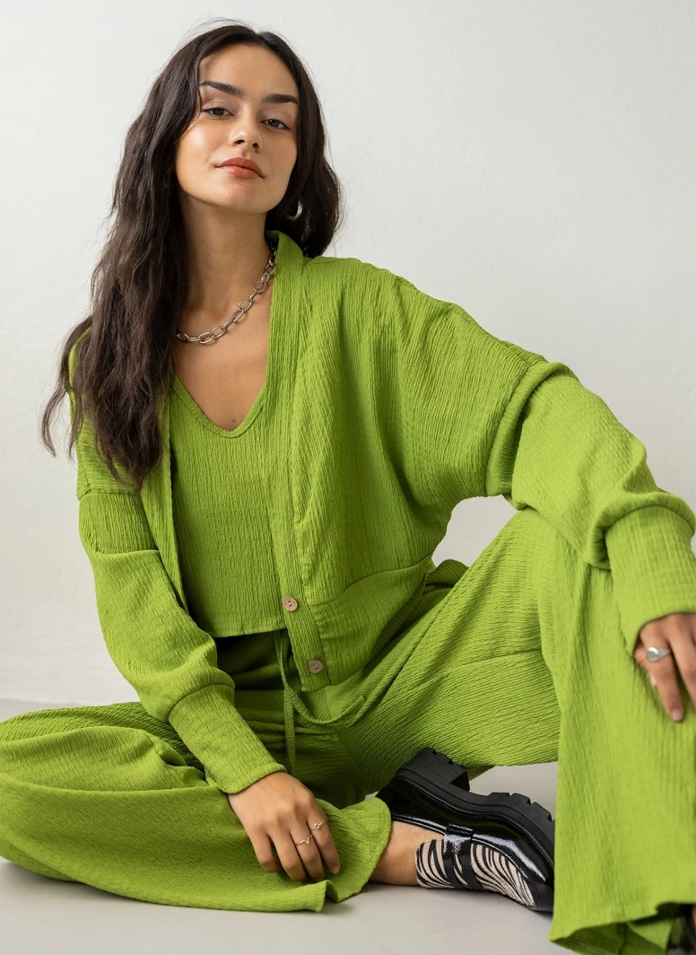 Η καλύτερη συμφωνία 😍 The Fashion Project Σετ παντελόνα με τοπ και Cropped ζακέτα - Lime 👏 1 Η καλύτερη συμφωνία 😍 The Fashion Project Σετ παντελόνα με τοπ και Cropped ζακέτα - Lime 👏