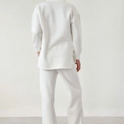 Πολύ καλή προσφορά ✔️ The Fashion Project Σετ παντελόνι με μπλούζα φούτερ - Λευκό ✨ 7 Πολύ καλή προσφορά ✔️ The Fashion Project Σετ παντελόνι με μπλούζα φούτερ - Λευκό ✨ -Φορέματα Εκπτώσεις set panteloni me mplouza fouter 108910 kvdm