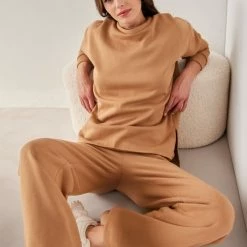 Νέος 🌟 The Fashion Project Σετ παντελόνι με μπλούζα φούτερ - Κάμελ 🌟